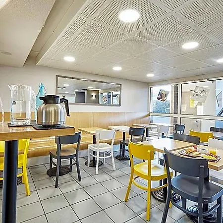 Hotel Caen Sud 2*