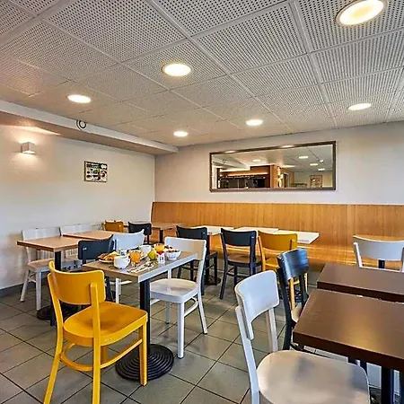 Hotel Caen Sud 2*