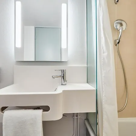 Hotel Caen Sud